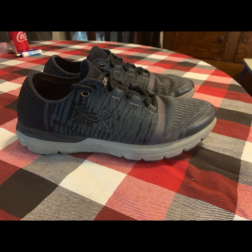 Men's Under Armour Shoes Size 8